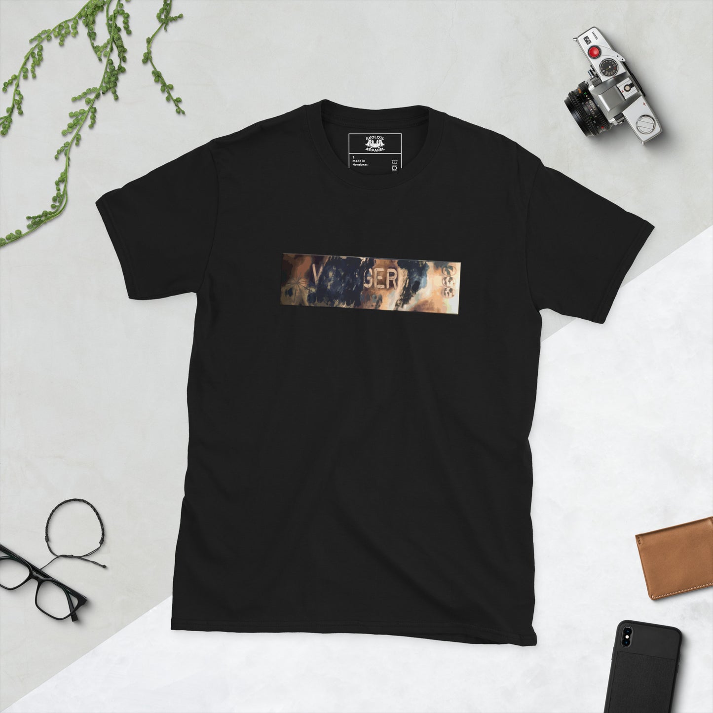 VGER Short-sleeve Unisex T-shirt Black Flat