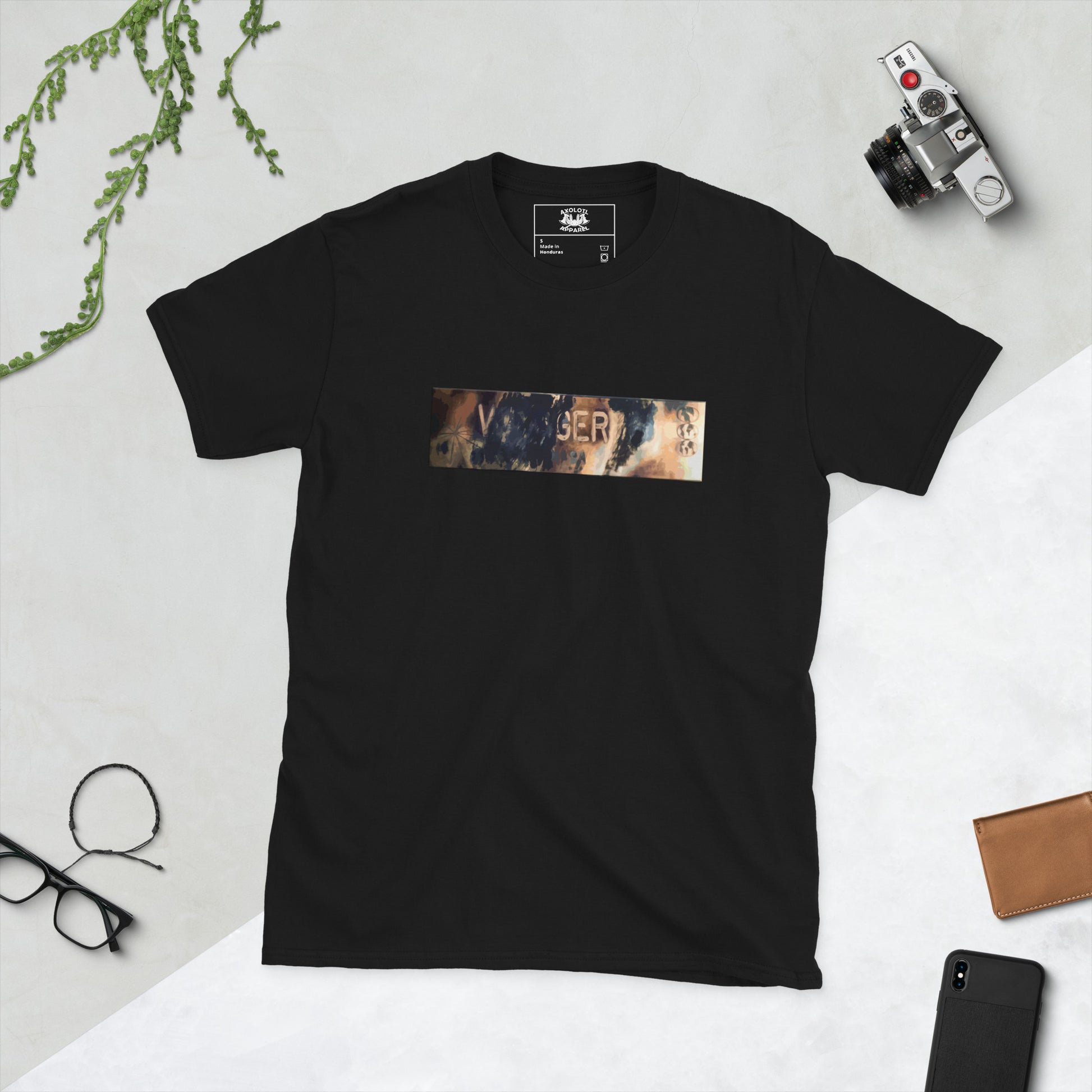 VGER Short-sleeve Unisex T-shirt Black Flat