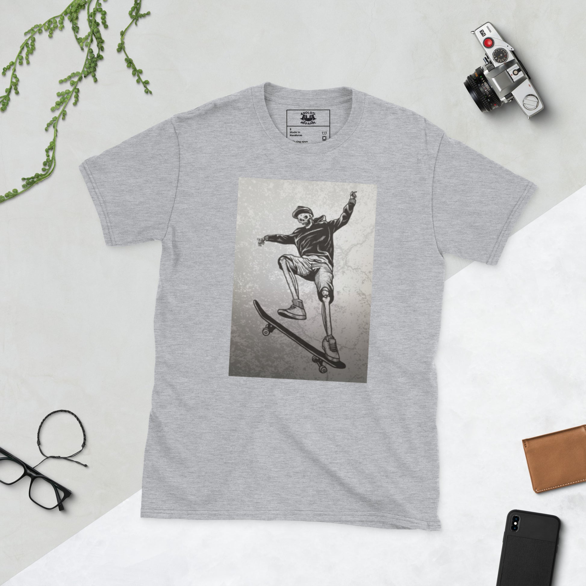 skeleboarder short sleeve unisex t-shirt heather grey flat