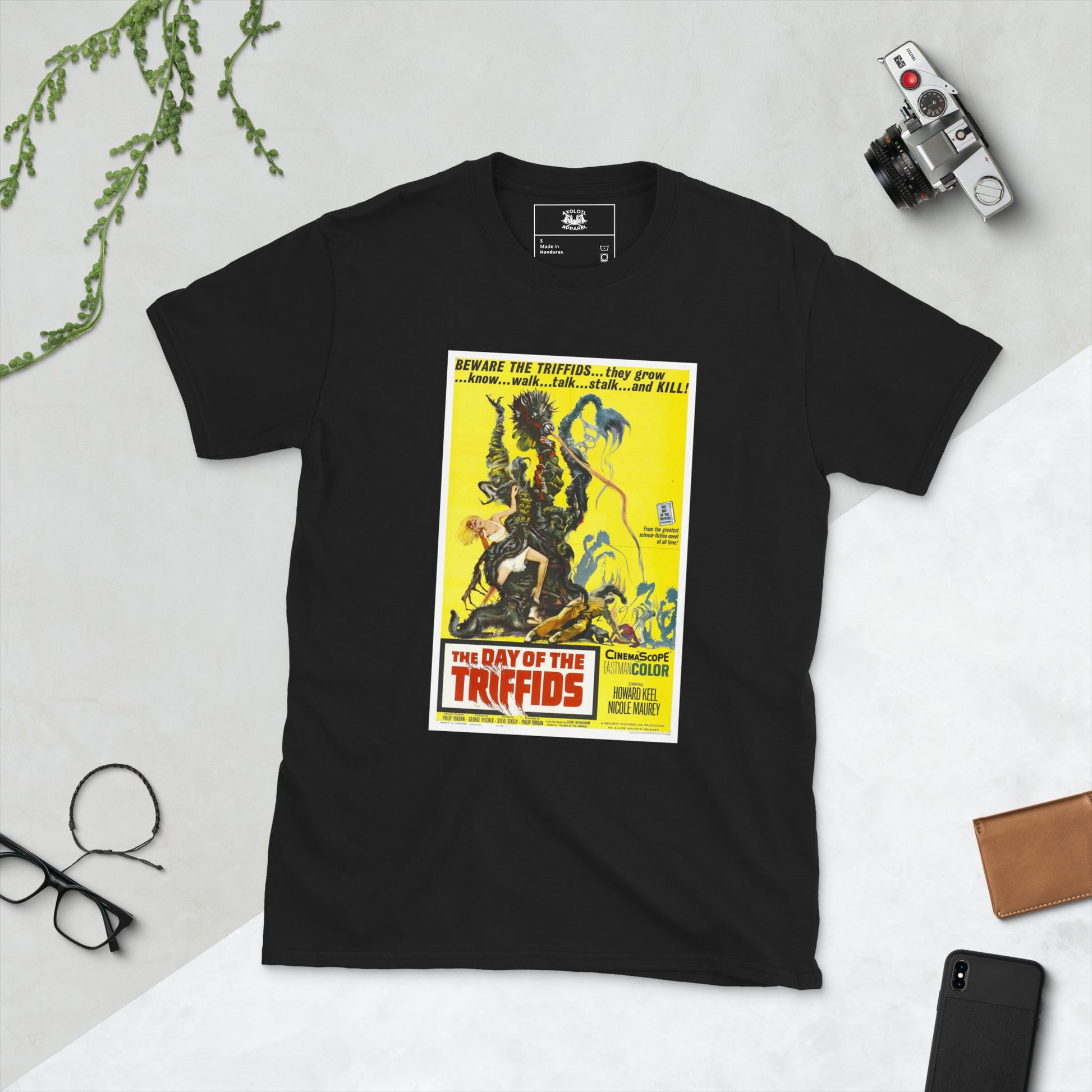 day of the triffids vintage movie poster short-sleeve unisex t-shirt black flat